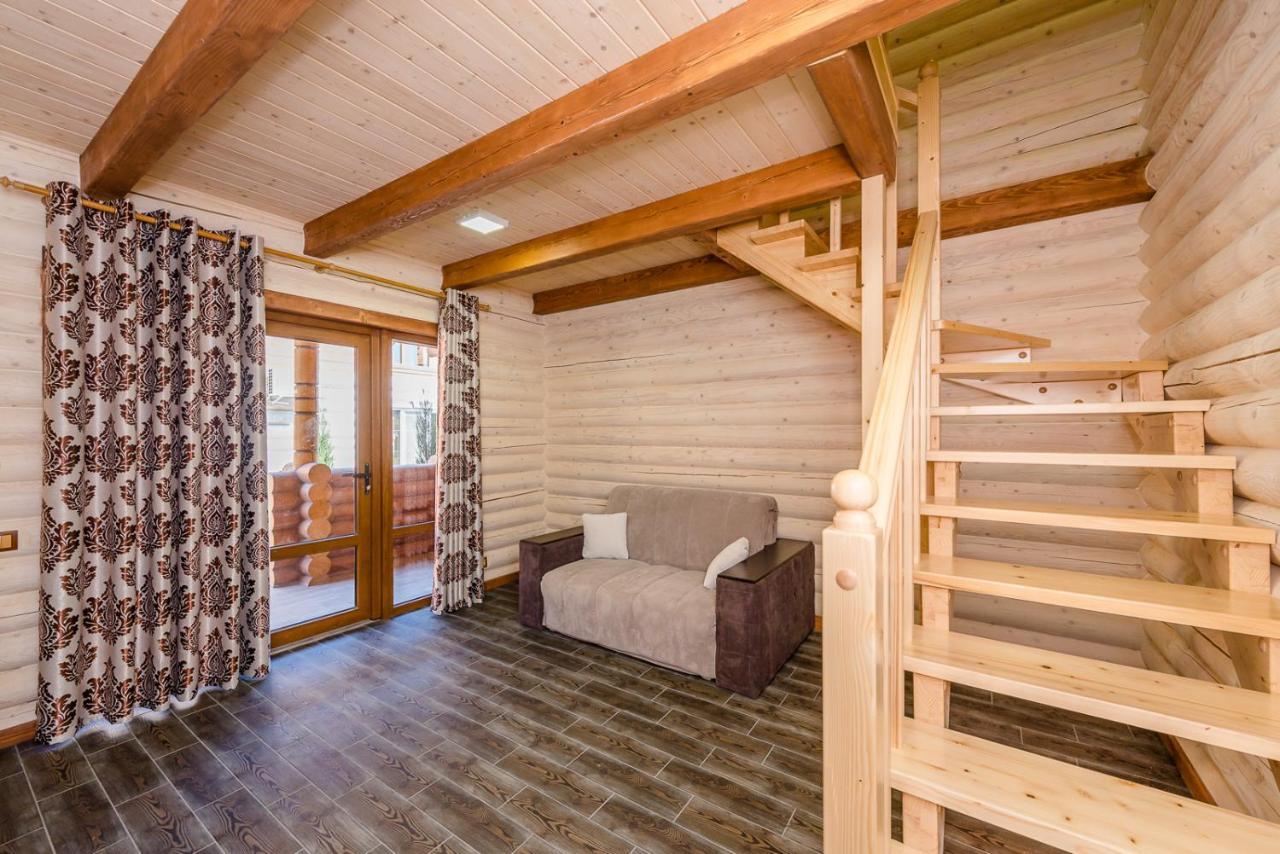 Пегас Hotel Zaliznyy Havn Eksteriør billede